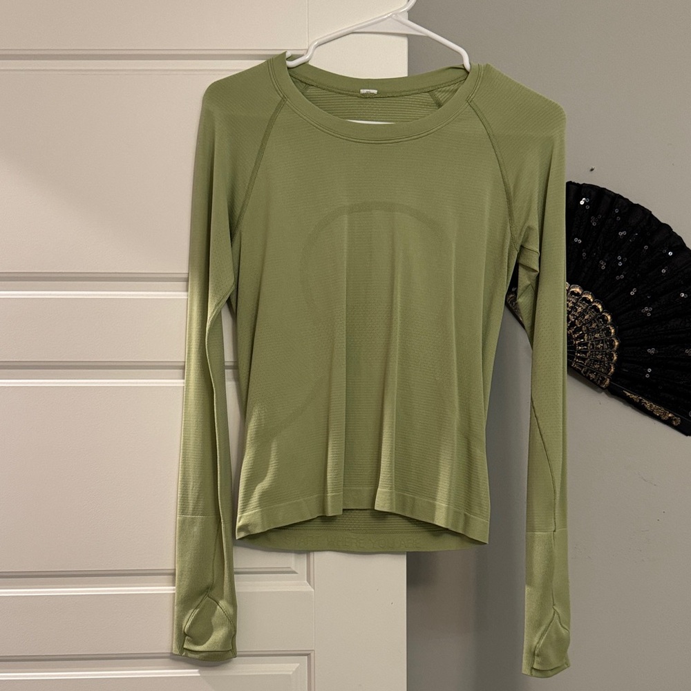 lululemon athletica Olive Long Sleeve Tee